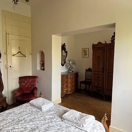 Family Macedo B&B Отель