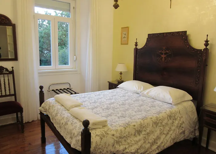 Family Macedo B&B Отель 2*