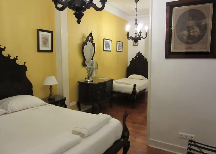 Family Macedo B&B Отель 2*