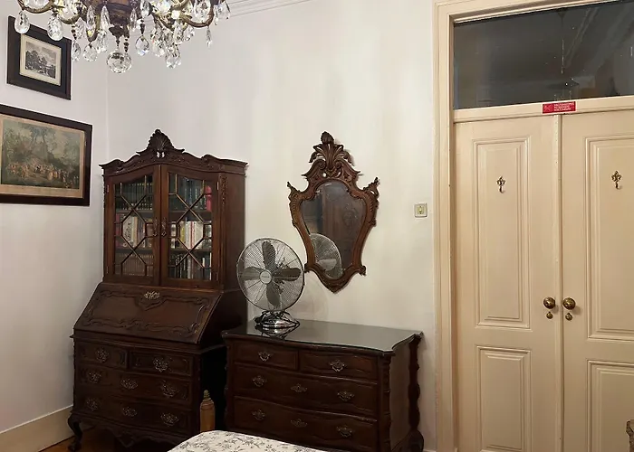 Family Macedo B&B Лиссабон