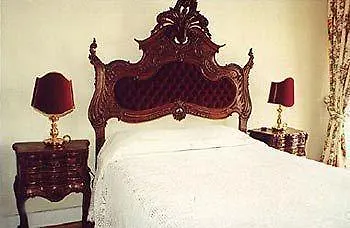 Отель Family Macedo B&B 2*