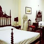 Отель Family Macedo B&B